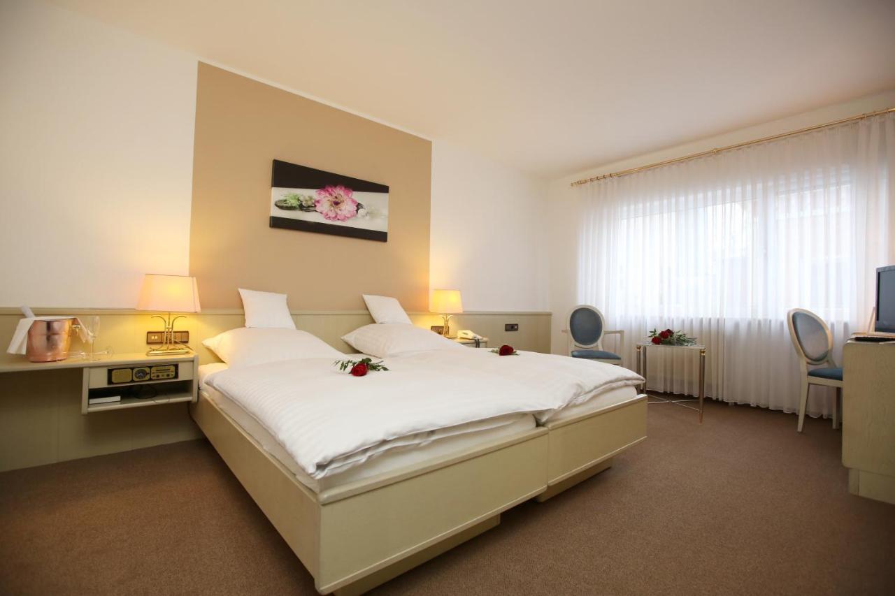 Hotel Am Peterstor Montabaur Room photo